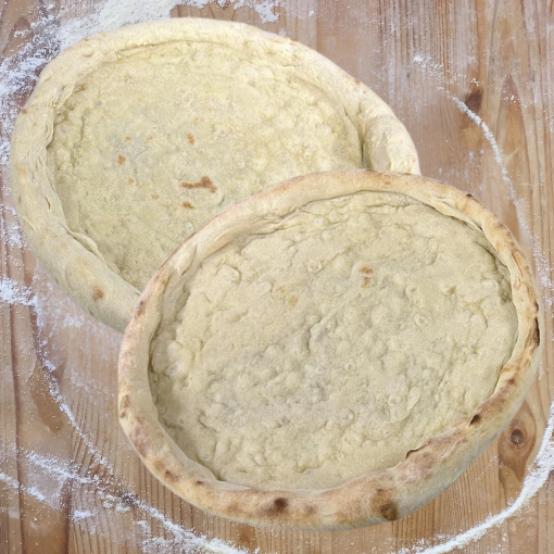 Masa de pizza en medida estándar, perfecta para cualquier ocasión.